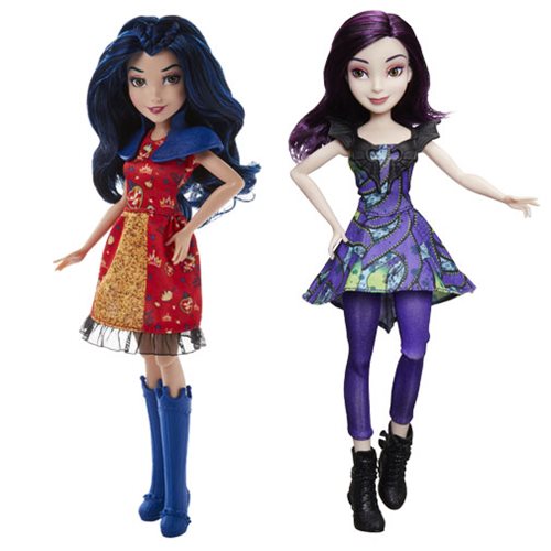 Disney Descendants Isle of the Lost Collection, Includes 4 Pack of