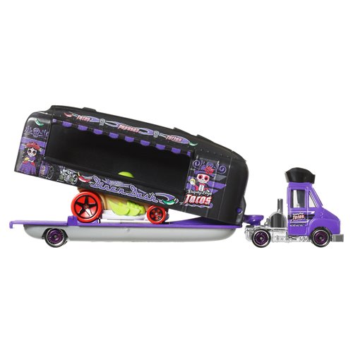 Hot Wheels Super Hauling Rig and Car 2025 Mix 5 Case of 6
