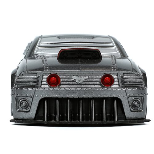 Hollywood Rides Ford Mustang 1:32 Scale Die-Cast Metal Vehicle with War Machine Figure