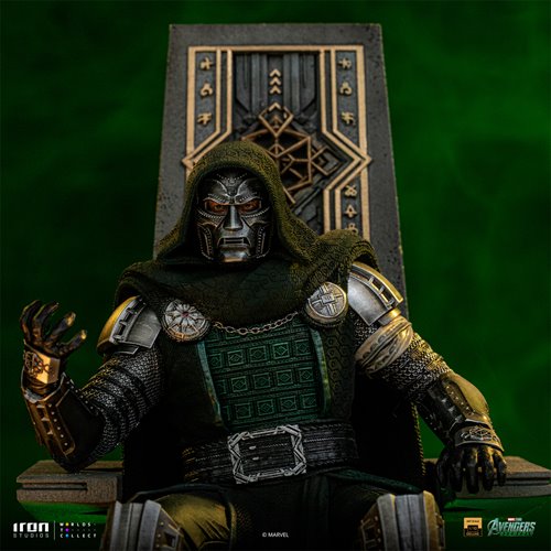 Avengers: Doomsday Doctor Doom on Throne 1:10 Art Scale Limited Edition Statue