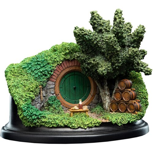 The Hobbit 15 Gardens Smial Hobbit Hole Statue
