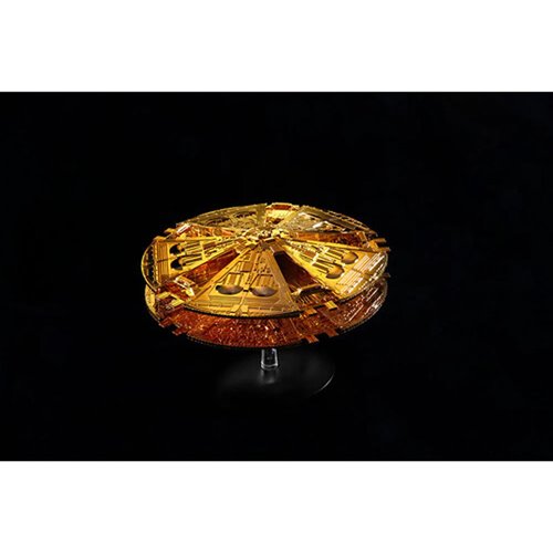 Battlestar Galactica Cylon Basestar Gold Edition Die-Cast Metal Ship