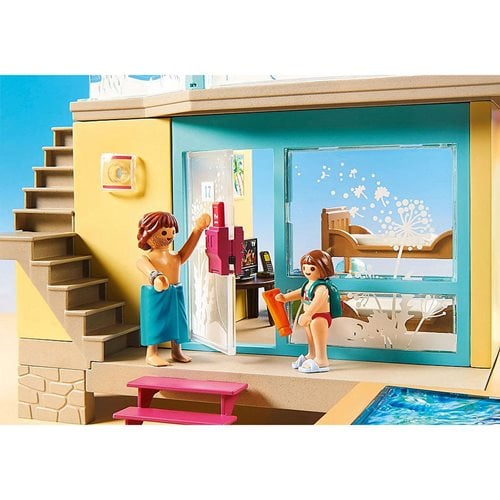 Playmobil 70435 Bungalow with Pool