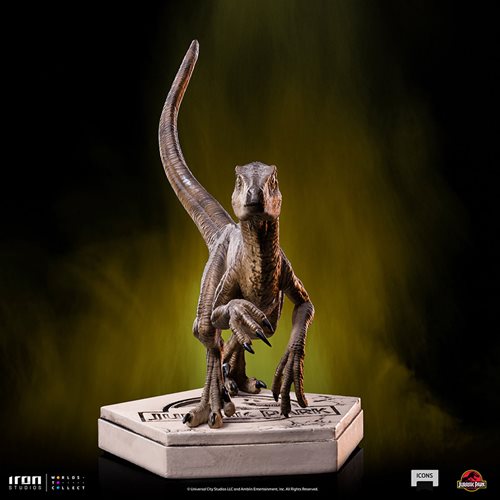Jurassic Park Velociraptor B Icons Statue
