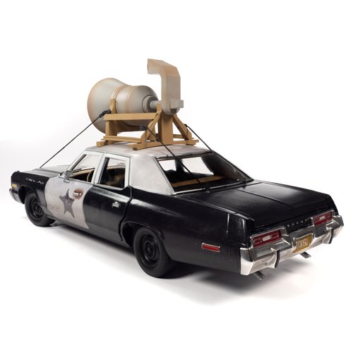 Blues Brothers 1974 Dodge Monaco Police Pursuit 1:18 Scale Die-Cast Metal Vehicle with Figures