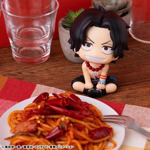 One PiecePortgas D. Ace Look Up Series Statue