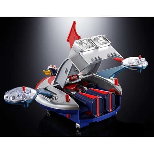UFO Robo Grendizer Deluxe Grendizer and UFO Spazer Chogokin Action Figure