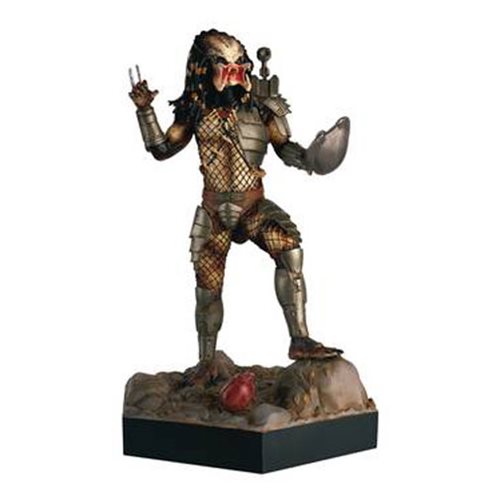 Alien and Predator Special #2 Mega Predator Figure with Collector Magazine