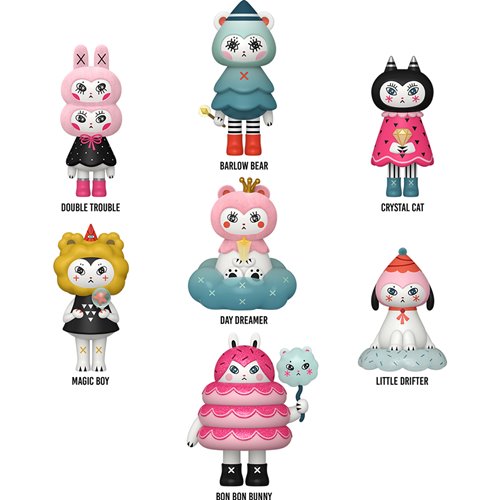 Wonder Club: Wishing Well Premium Vinyl Figure Display Case of 6