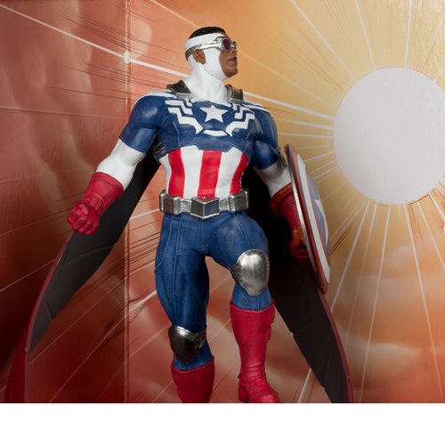 Marvel Captain America All-New Captain America #1 1:10 Scale Posed Figure with Scene and Comic