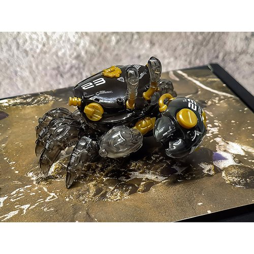 Aquaculture Tank 007 Fiddler Crab Gold Black Version Model Kit