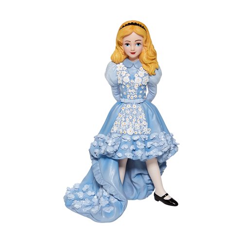 Disney Showcase Alice in Wonderland Couture de Force Statue