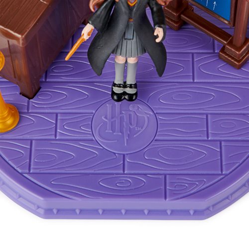 Harry Potter Wizarding World Charms Classroom Magical Minis Playset