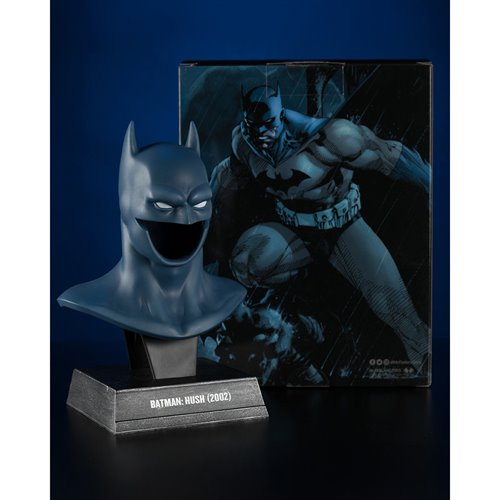 DC Direct Prop Replica Wave 2 1:3 Scale Cowl Case of 6